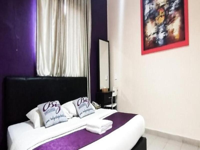 Biz Hotel Batu Pahat Kültér fotó